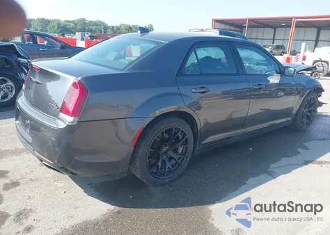 2021 Chrysler 300 S из США, поврежденный, VIN 2C3CCABG7MH545705